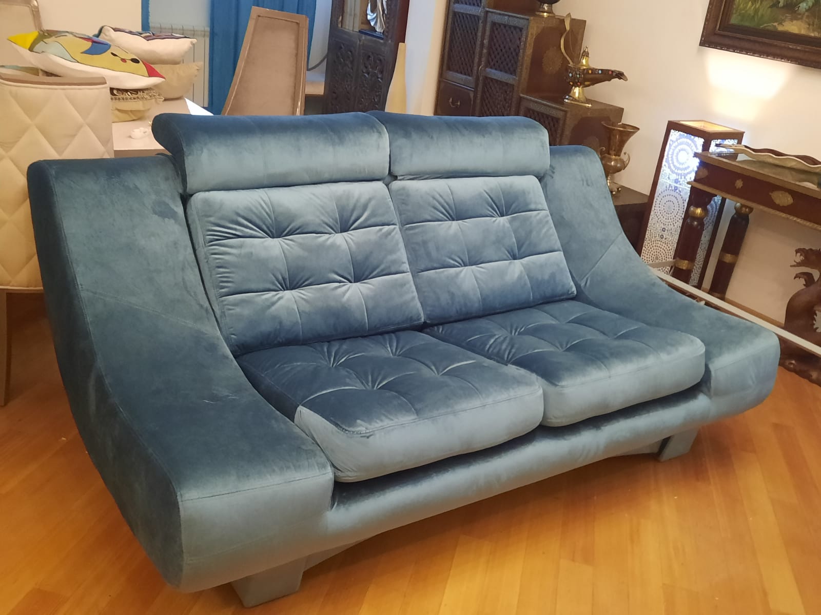 Обивка дивана на дому. Адыгейск