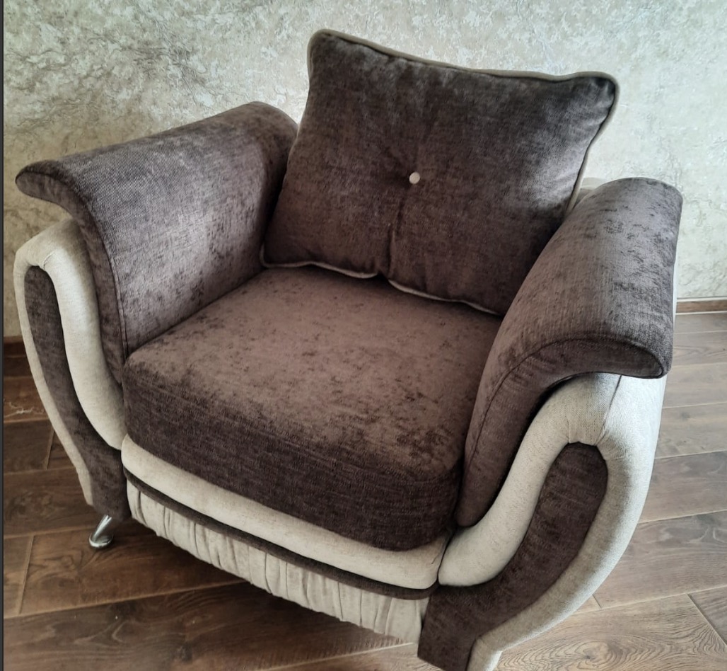 Перетяжка кресла